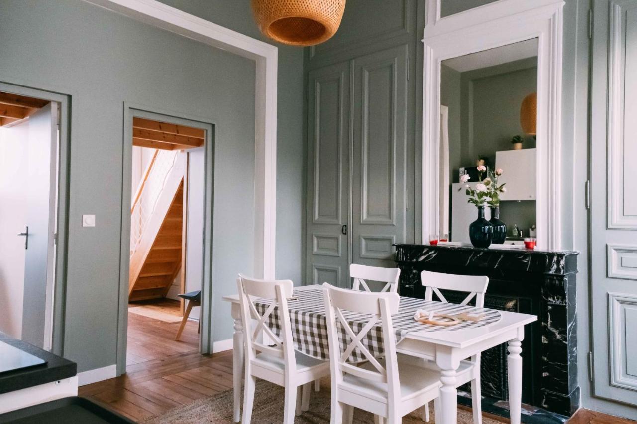 Charming Apartment With Terrace In Lille Extérieur photo